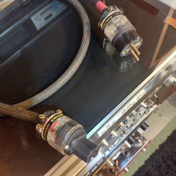 Preview: FURUTECH Eupen-Kabel 3x2,5mm²  mit FI-11 und FI-11E High End